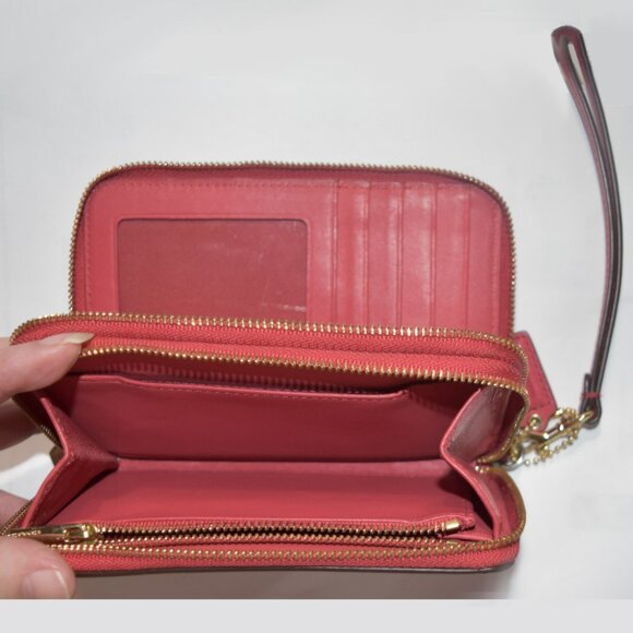 Coach Smooth Leather Double Zip Wallet Wristlet Pink Pre-owned - Picture 7 of 7